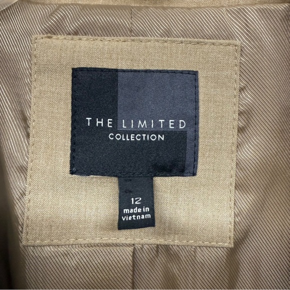 The Limited Camel Blazer - Picture 3 of 7